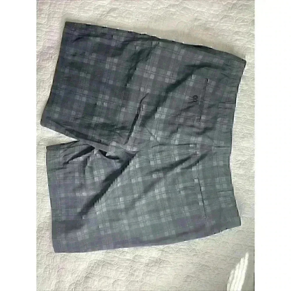 Ben Hogan Mens Plaid Shorts Size: 42 Pre-owned - Picture 5 of 5